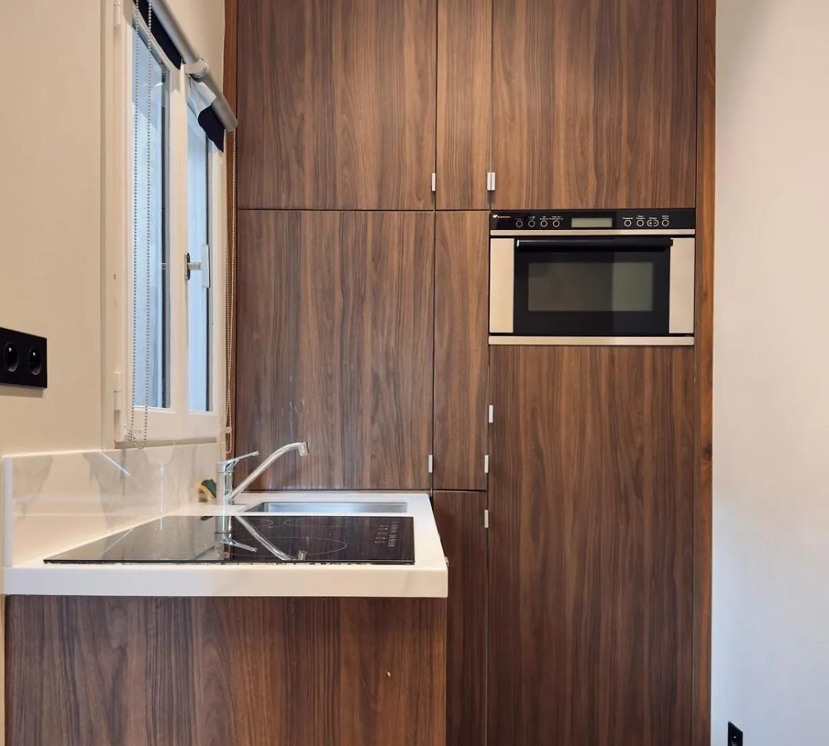 Luxury Suite, Montaigne & Champs Elysees Paris Lejlighed